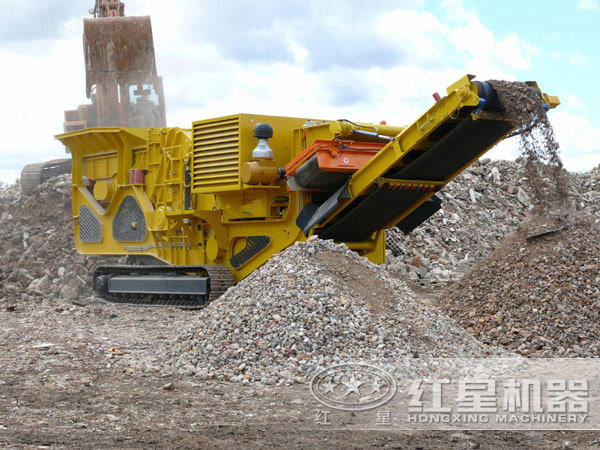 1200tph移动式破碎站工作图